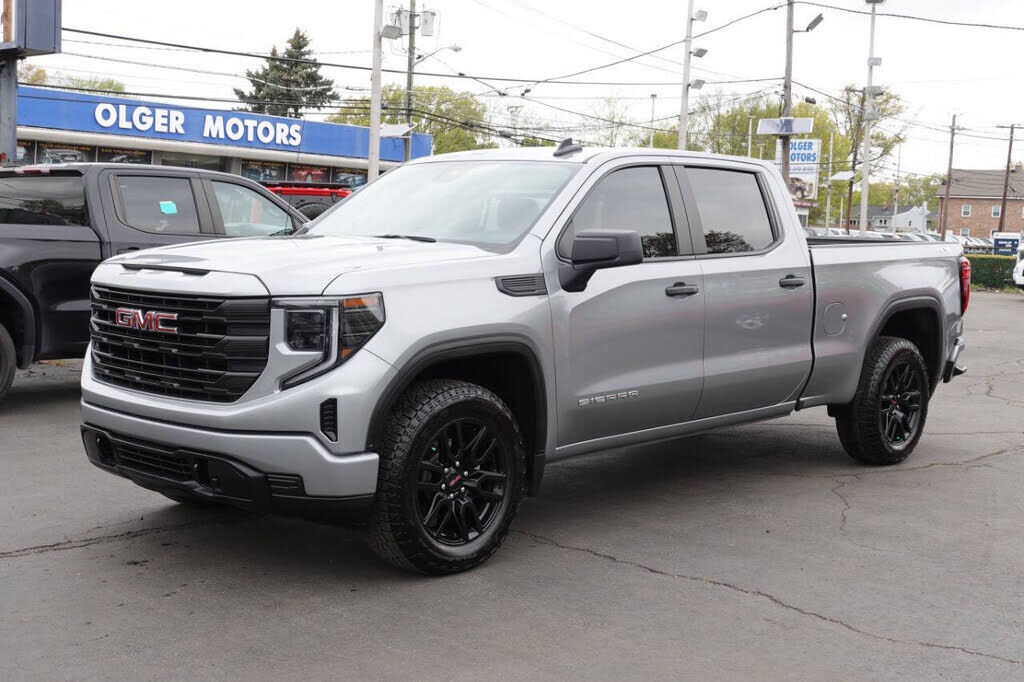 2024 GMC Sierra