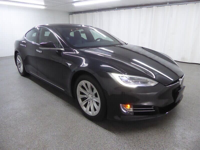 2017 TESLA Model S