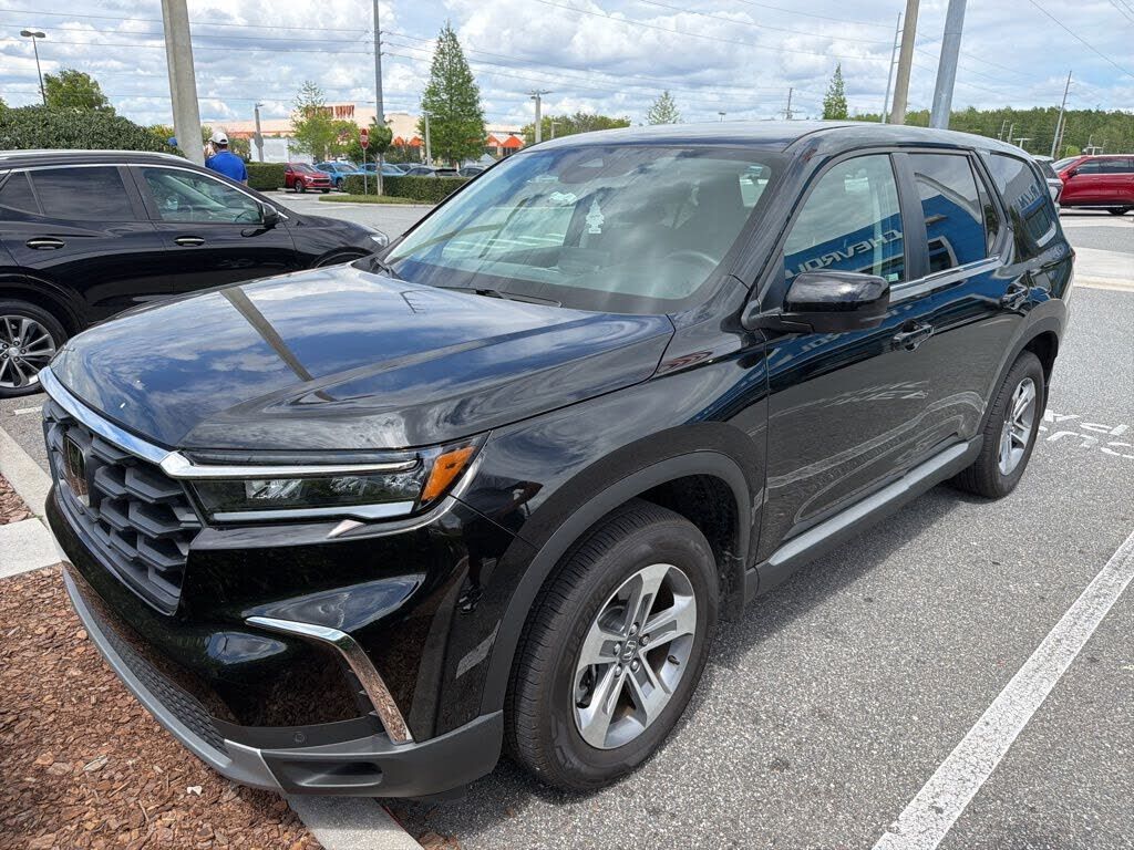 2025 HONDA Pilot
