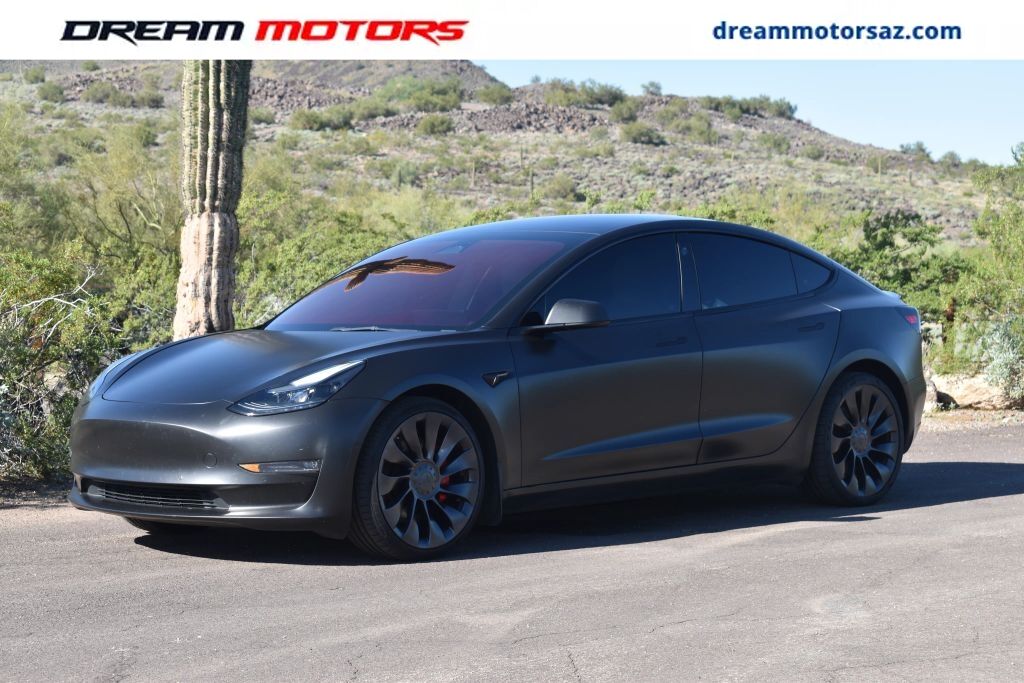 2022 TESLA Model 3