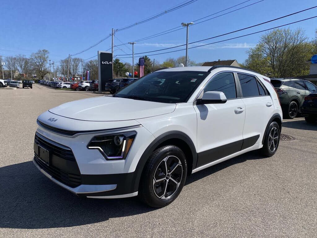 2025 KIA Niro