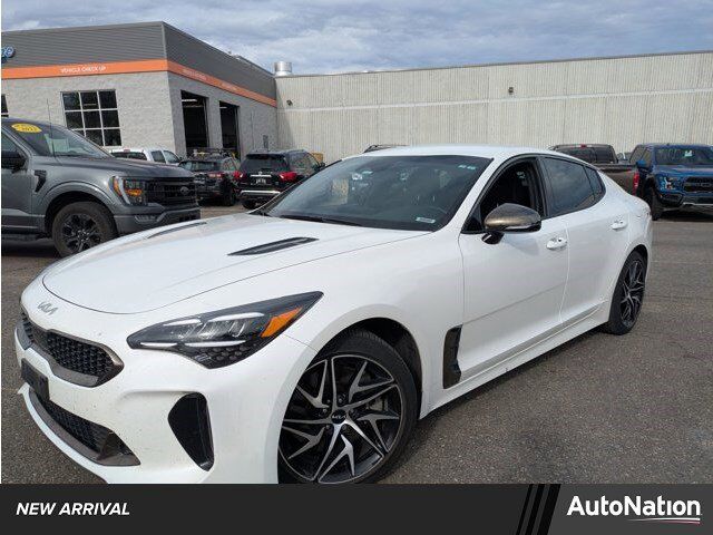 2022 KIA Stinger