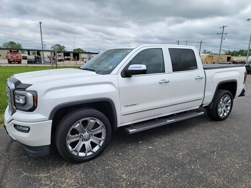 2016 GMC Sierra