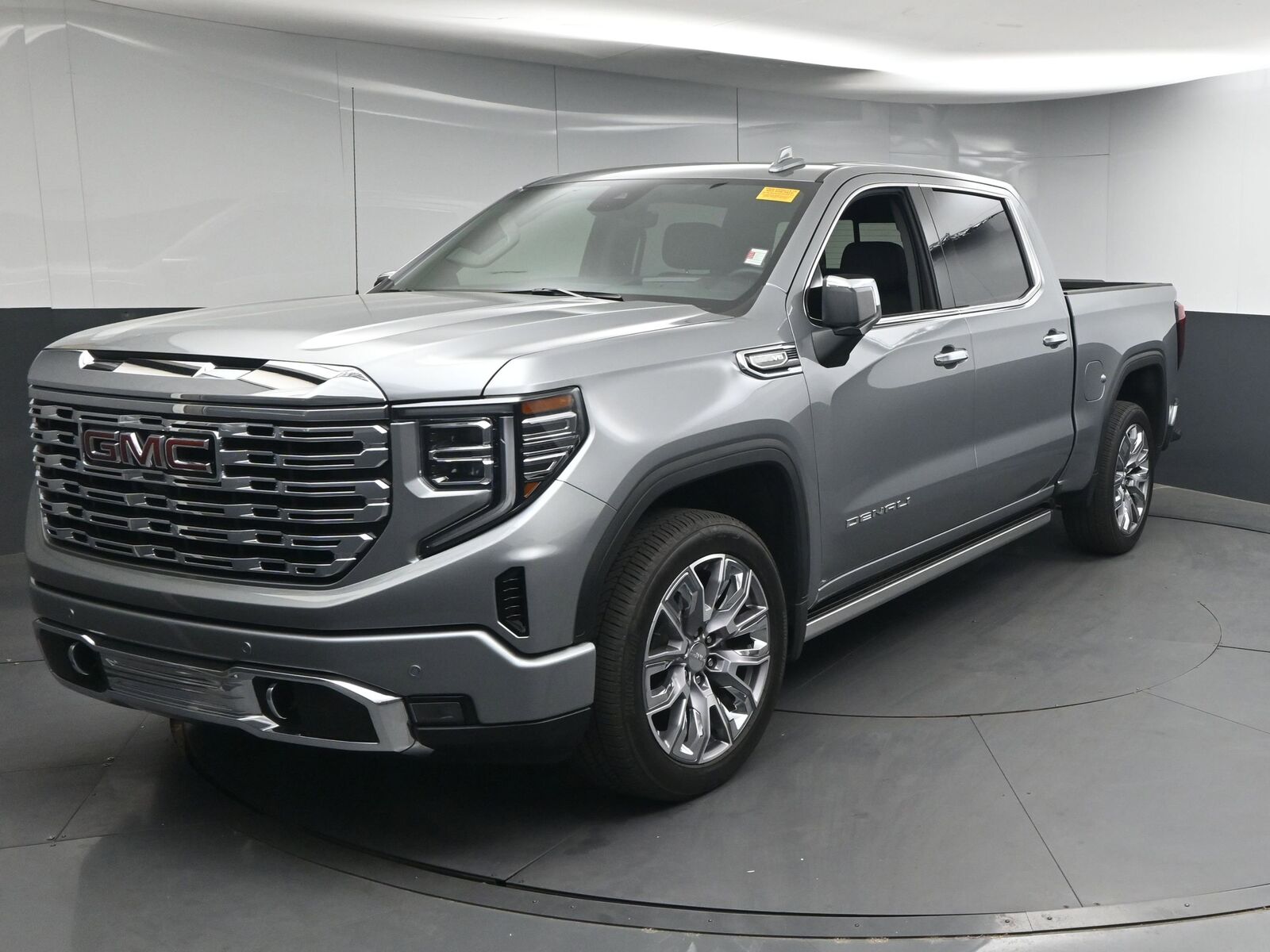 2023 GMC Sierra