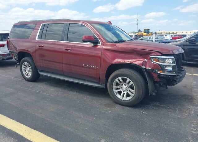 2016 CHEVROLET Suburban