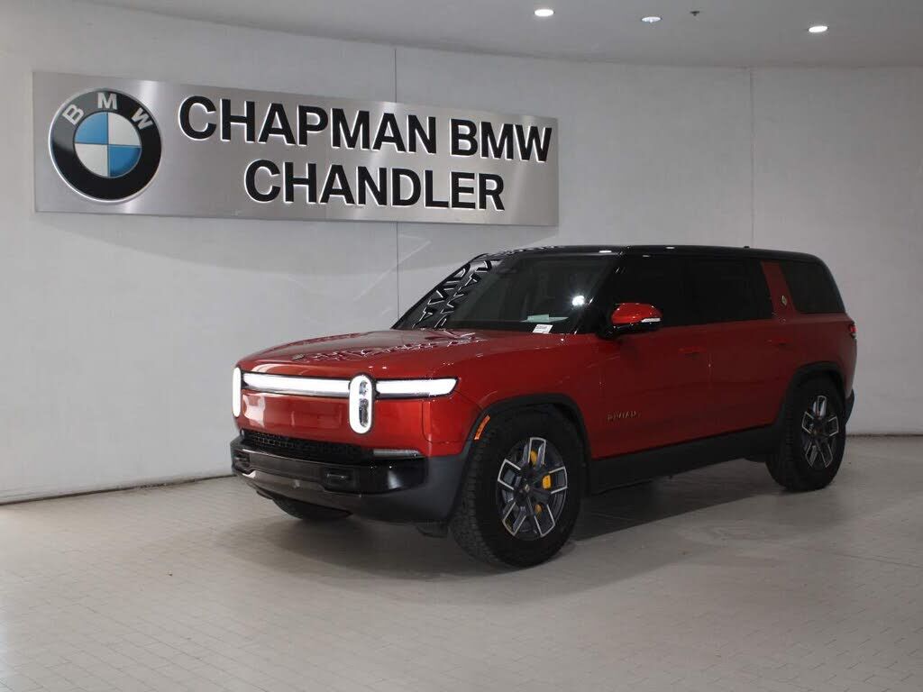 2025 RIVIAN R1S