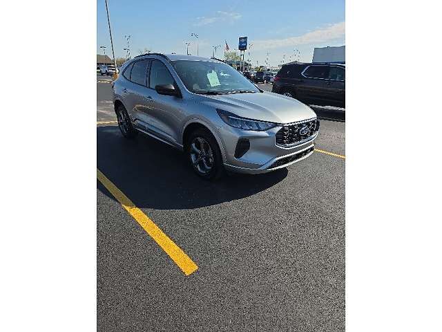 2024 FORD Escape
