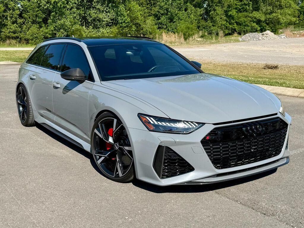 2021 AUDI RS6