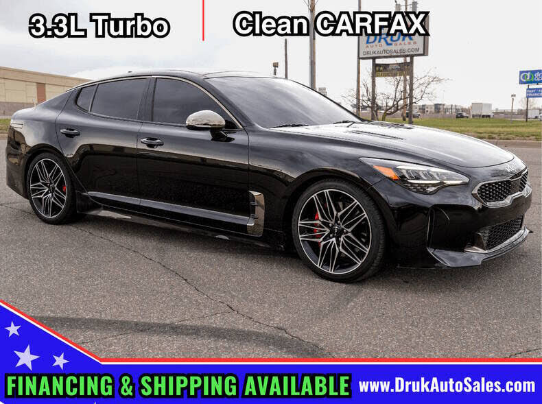 2022 KIA Stinger
