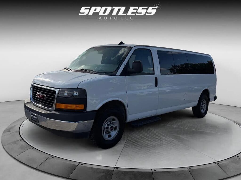 2023 GMC Savana
