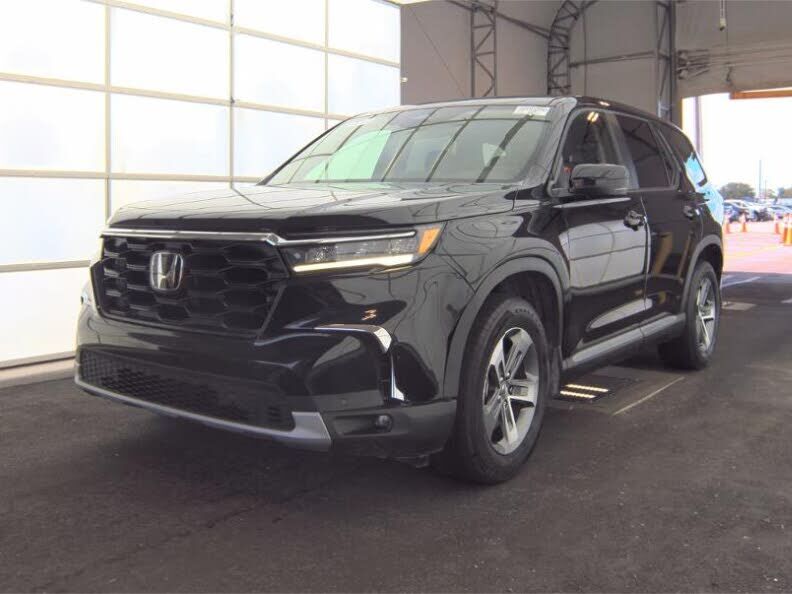 2023 HONDA Pilot