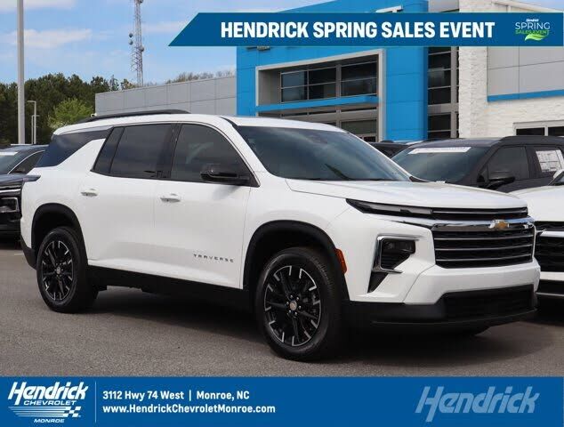 2026 CHEVROLET Traverse