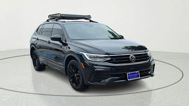 2022 VOLKSWAGEN Tiguan