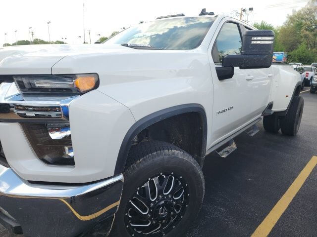 2021 CHEVROLET Silverado