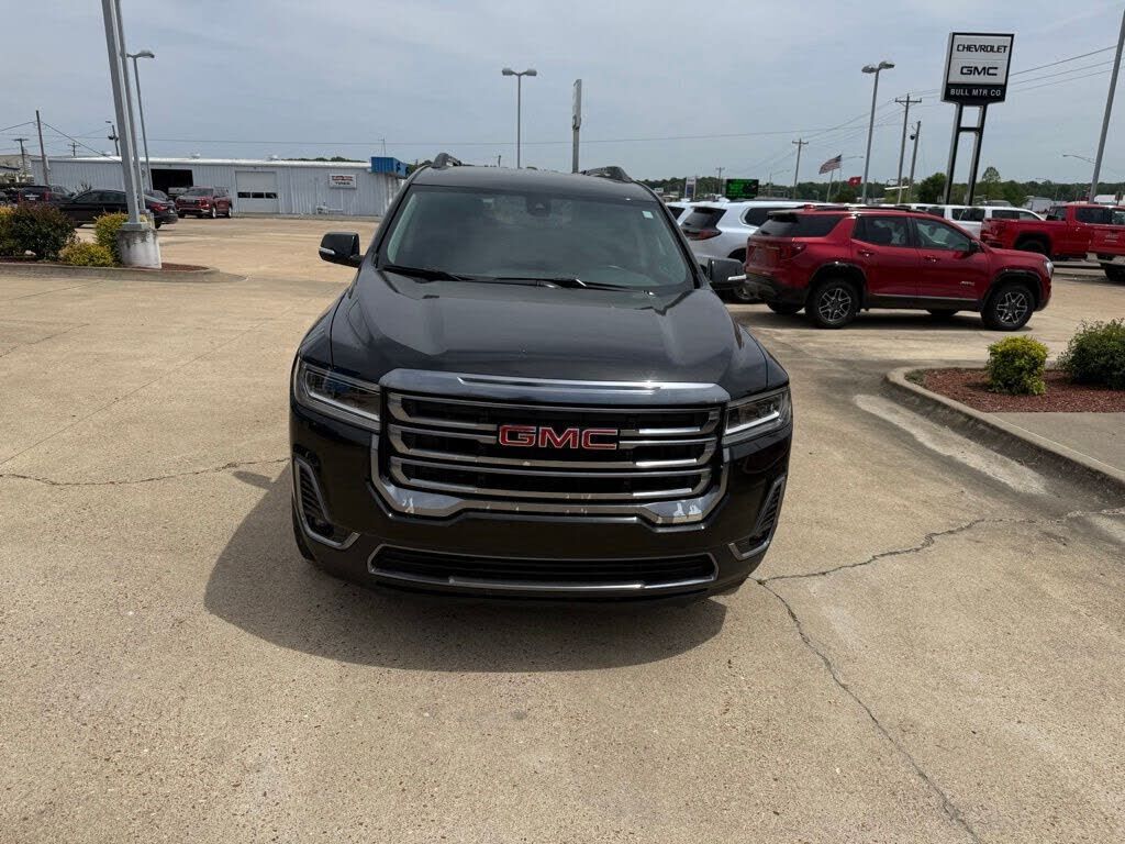 2023 GMC Acadia