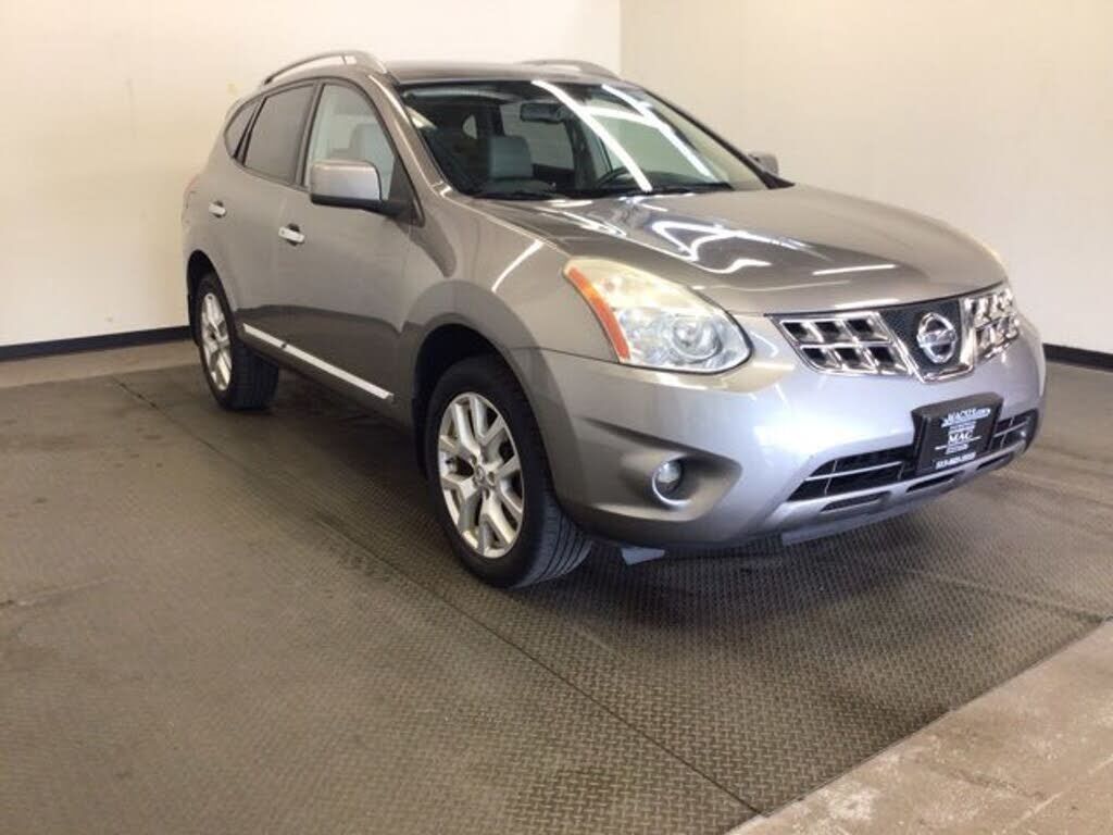 2011 NISSAN Rogue
