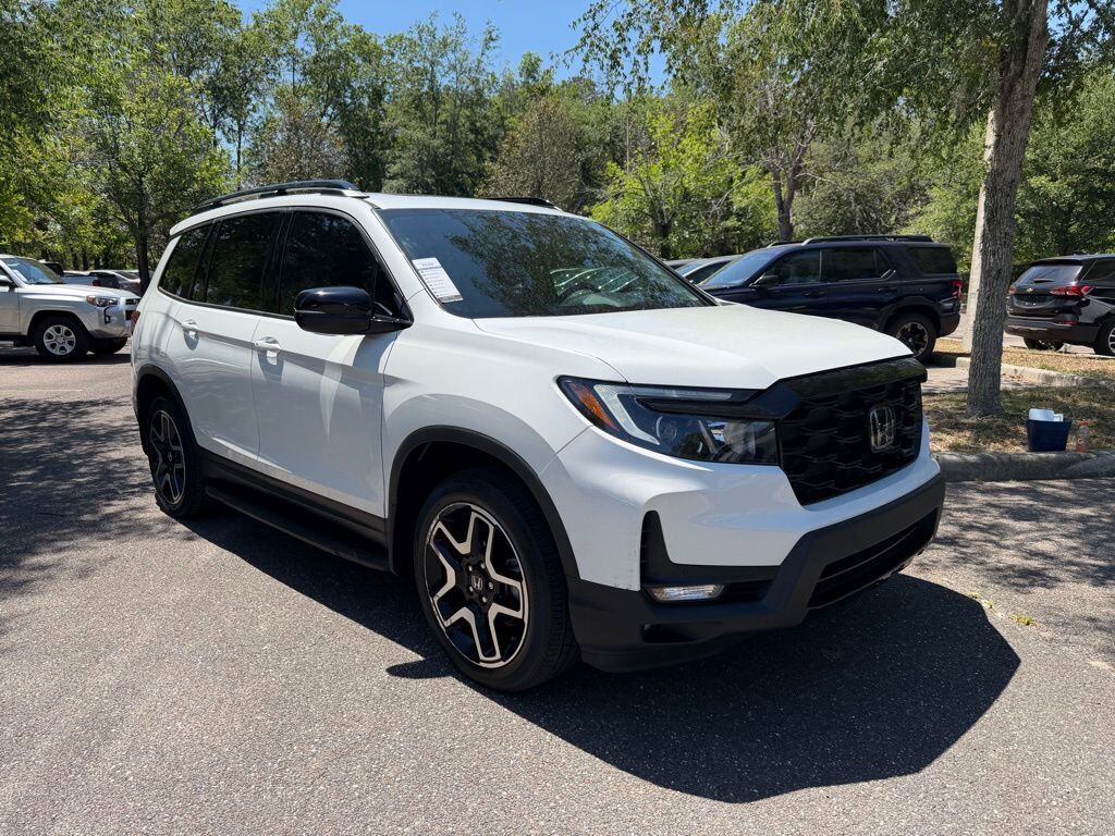 2023 HONDA Passport