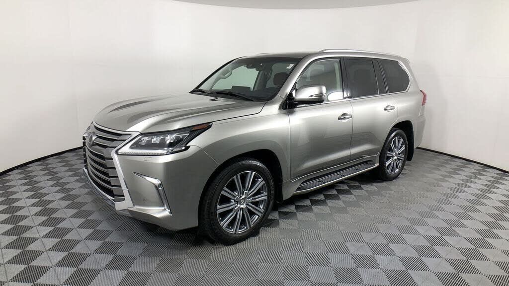 2017 LEXUS LX