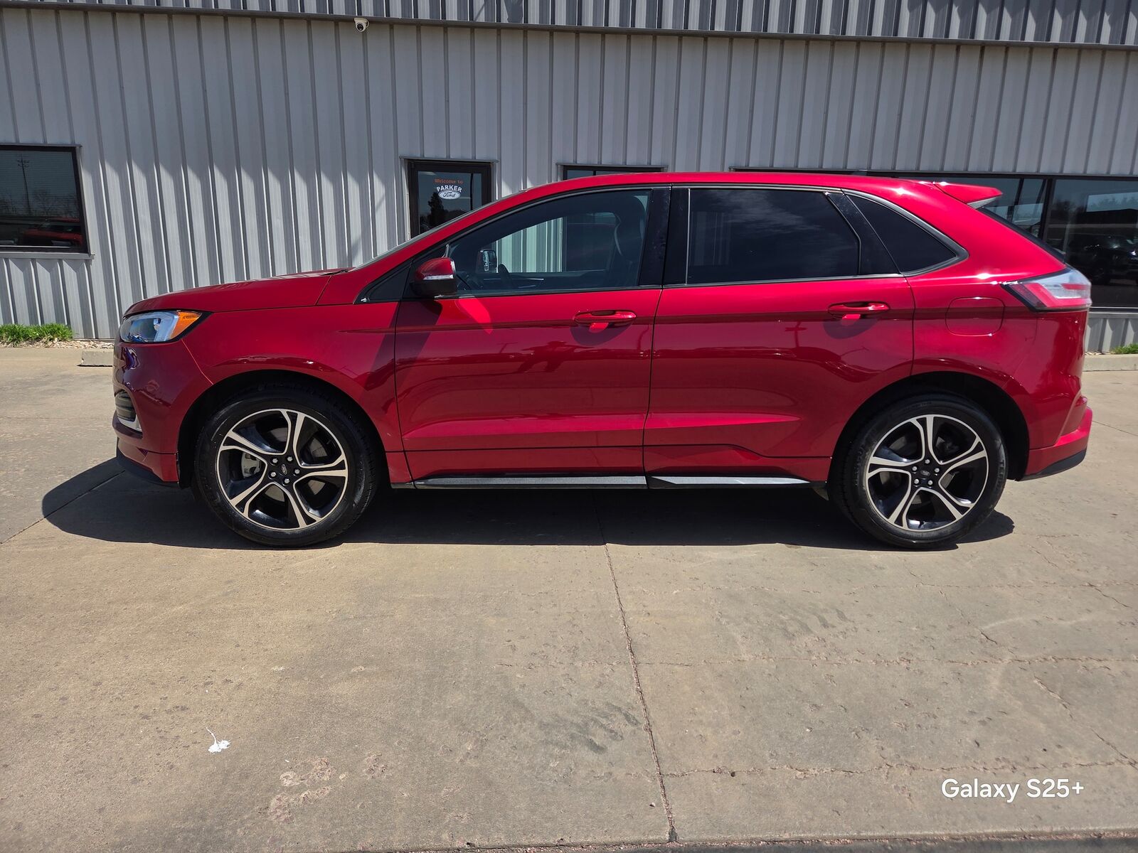 2020 FORD Edge
