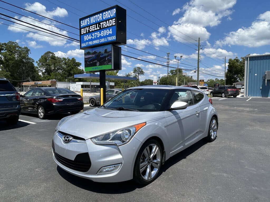 2013 HYUNDAI Veloster