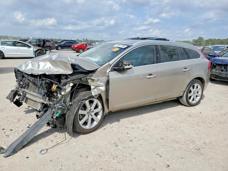 2016 VOLVO V60