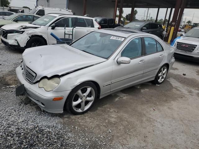 2004 MERCEDES-BENZ C-Class