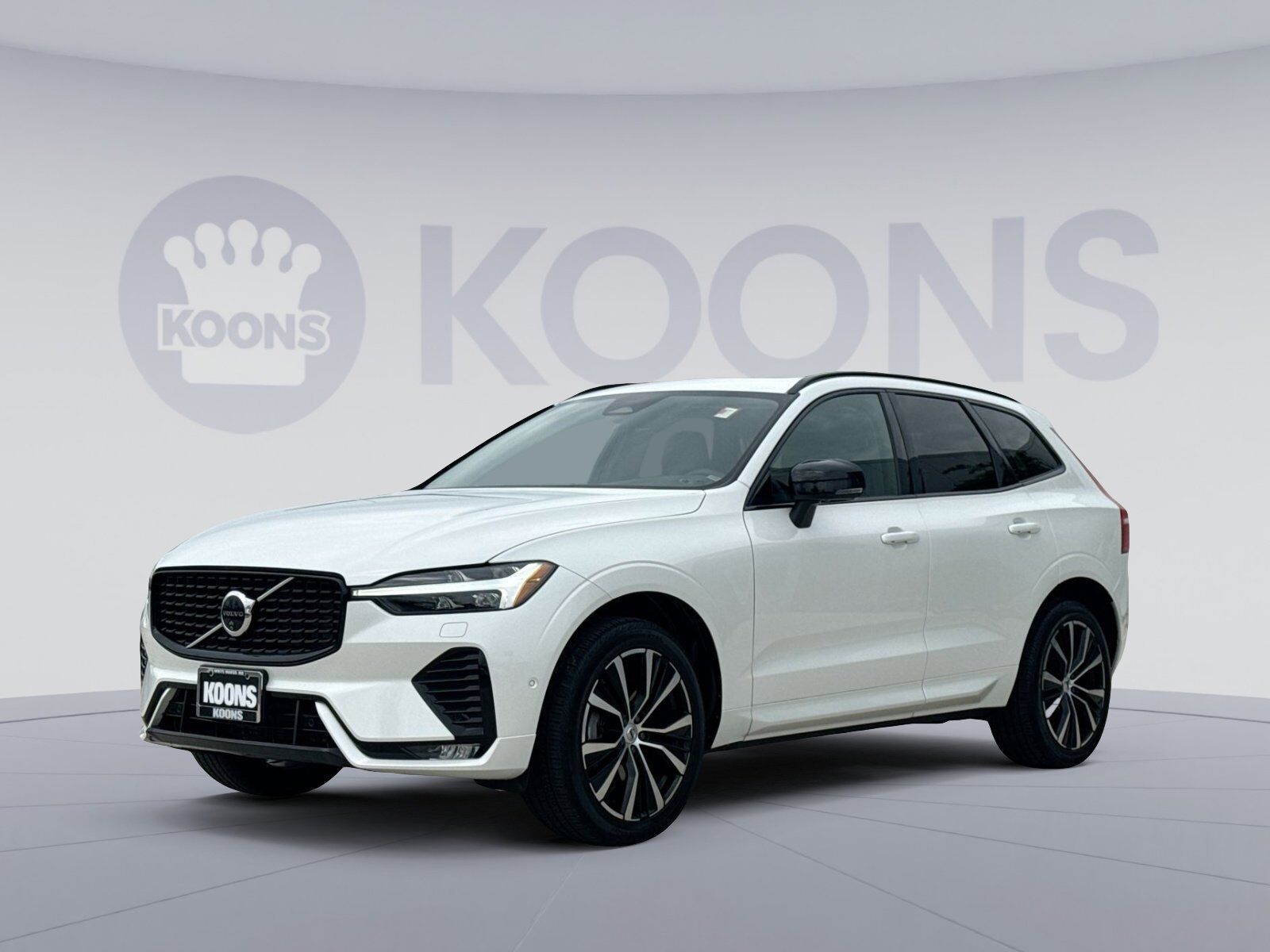 2024 VOLVO XC60