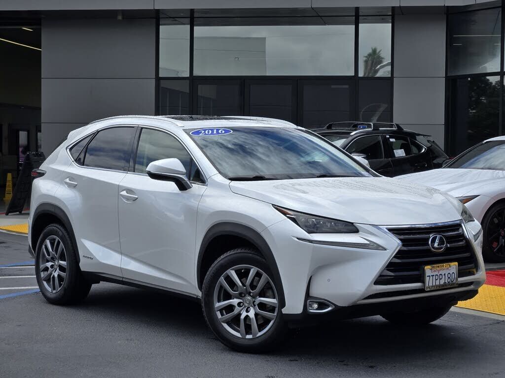 2016 LEXUS NX