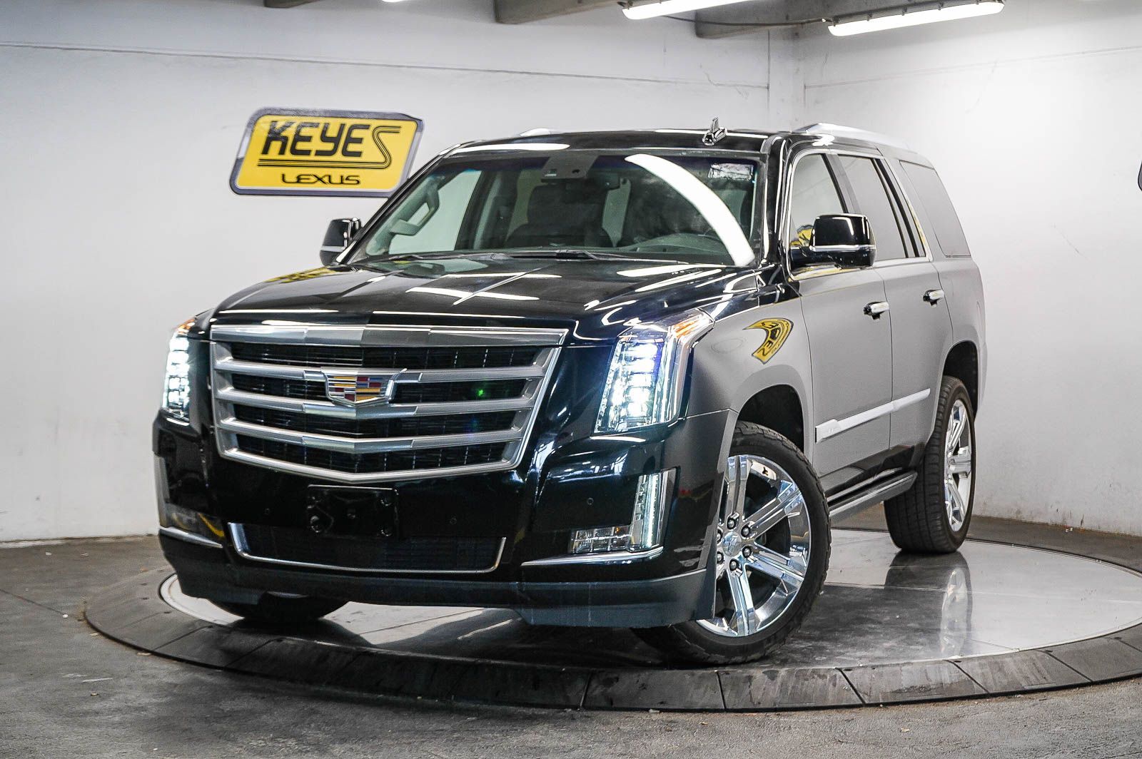 2016 CADILLAC Escalade