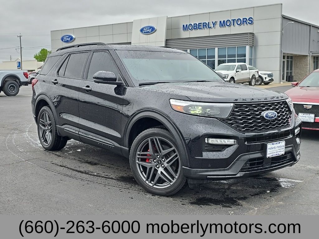 2023 FORD Explorer