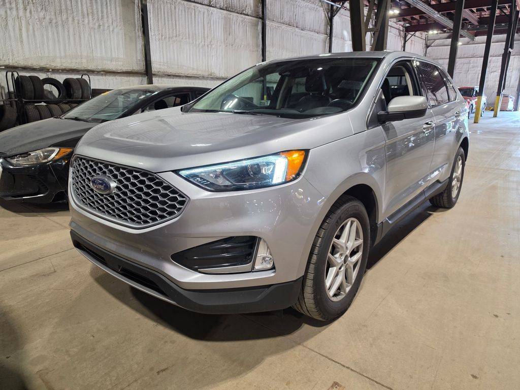 2023 FORD Edge