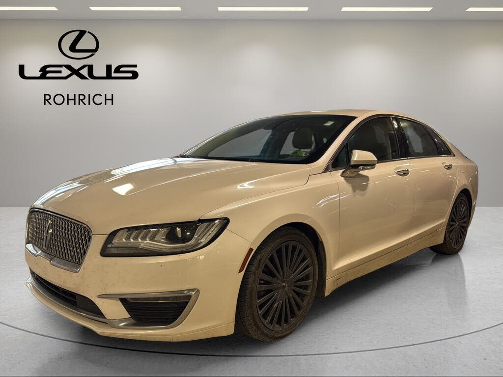 2017 LINCOLN MKZ