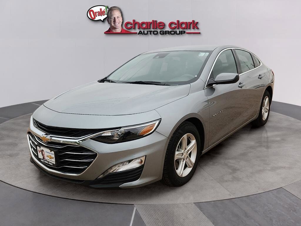 2024 CHEVROLET Malibu