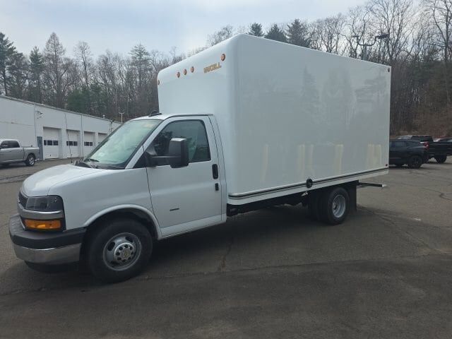 2026 CHEVROLET Express