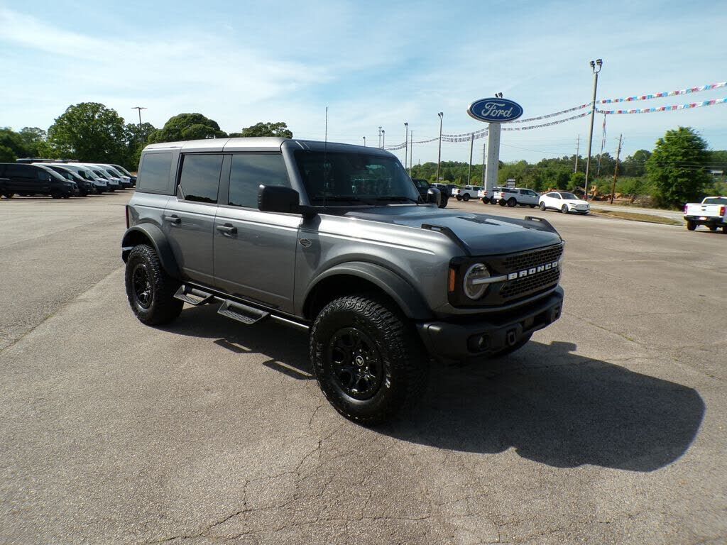 2023 FORD Bronco