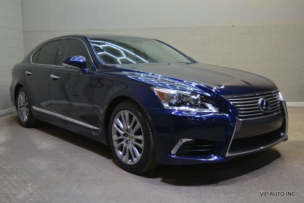 2013 LEXUS LS