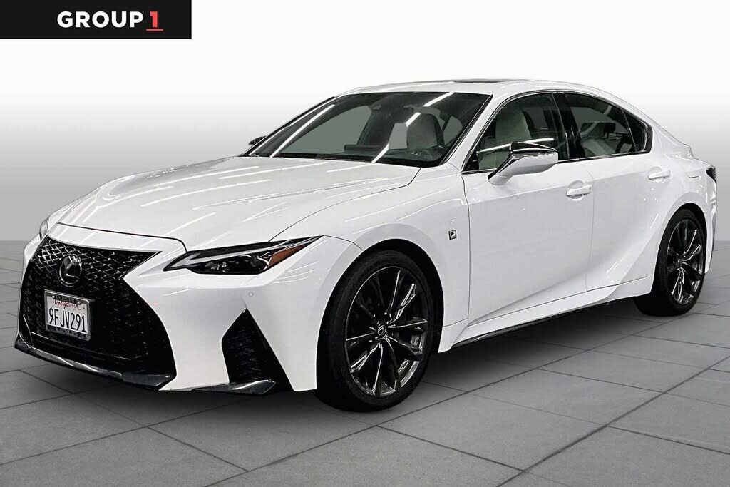 2023 LEXUS IS