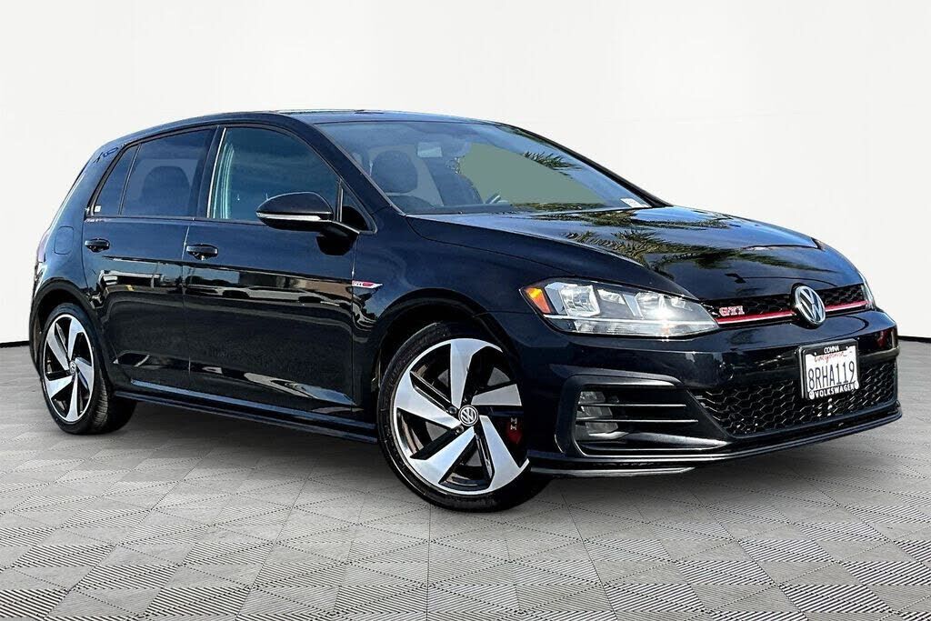 2020 VOLKSWAGEN Golf GTI