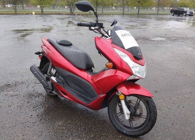 2013 HONDA PCX150