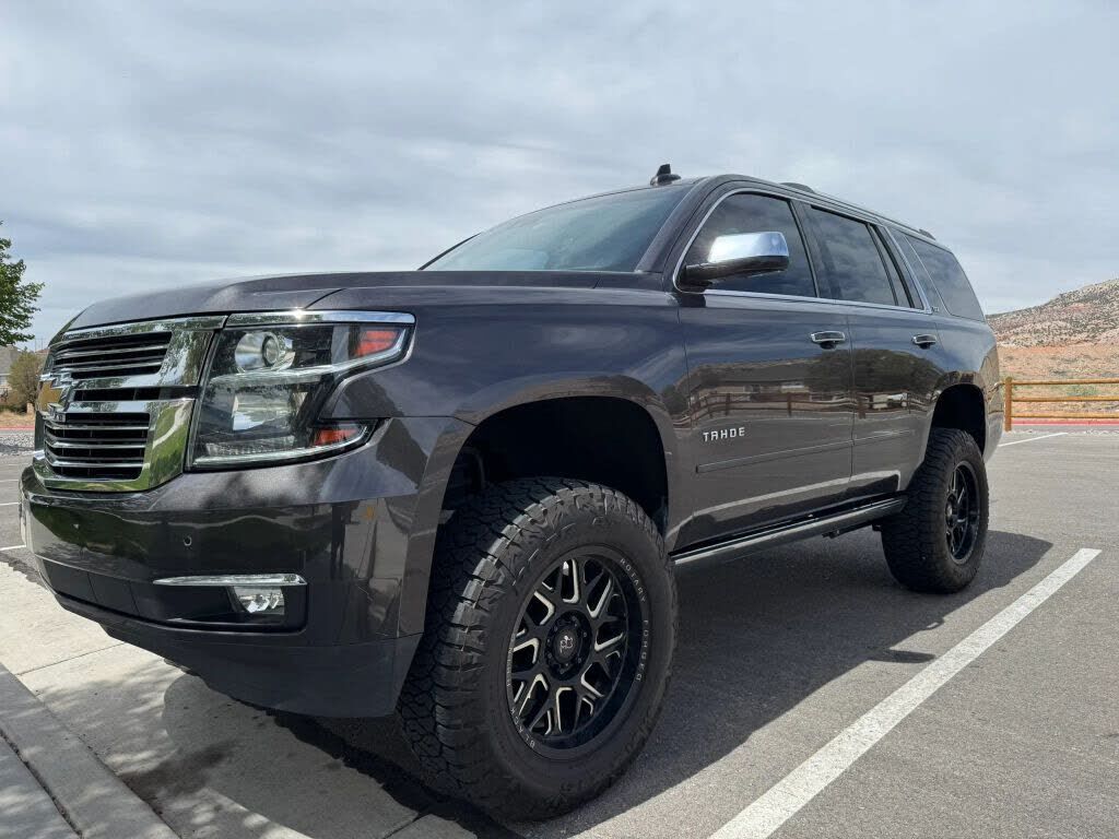 2016 CHEVROLET Tahoe