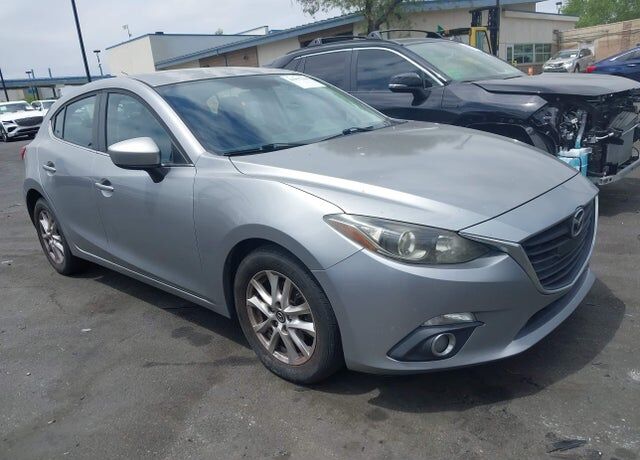 2014 MAZDA Mazda3
