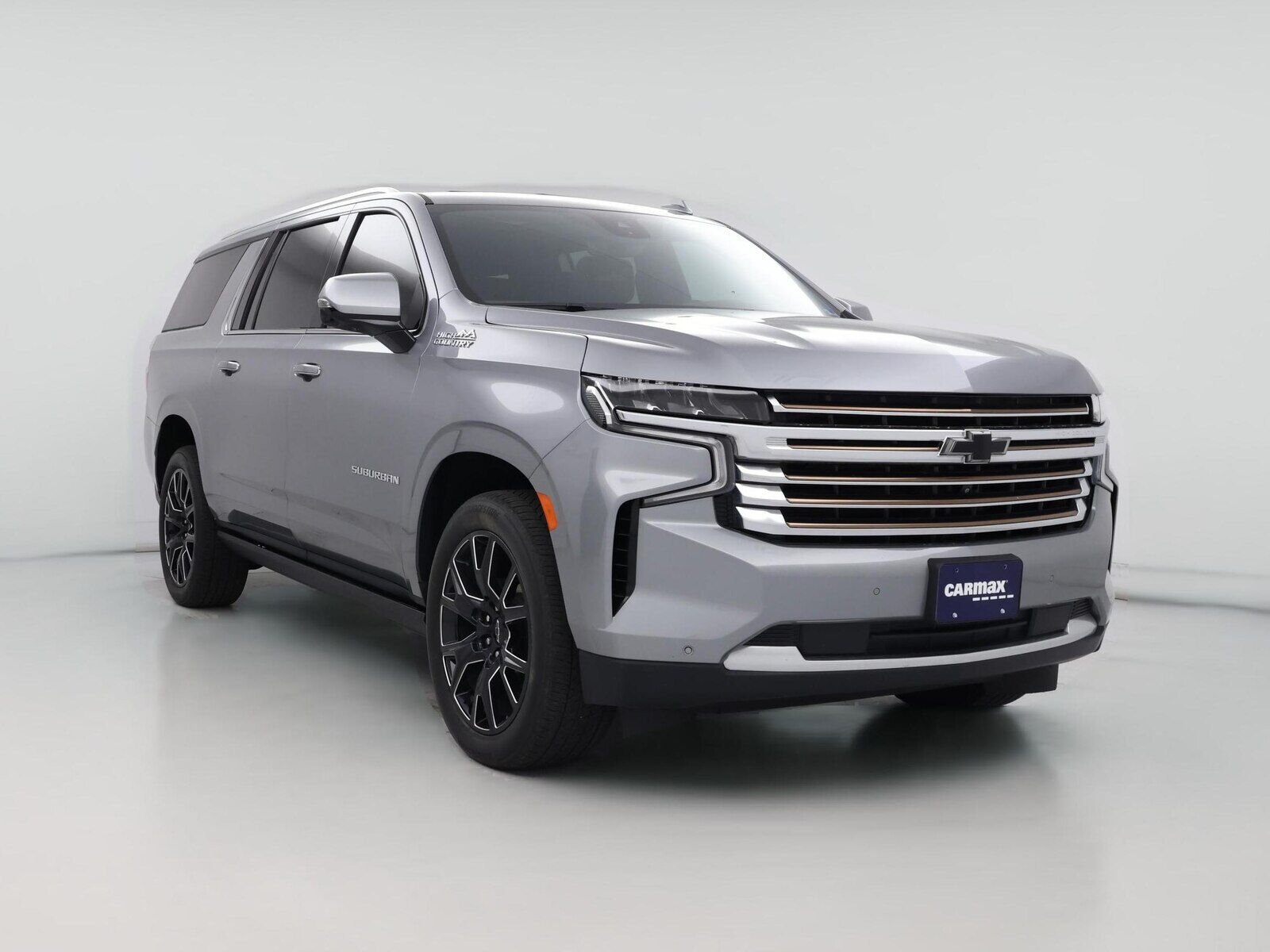 2023 CHEVROLET Suburban