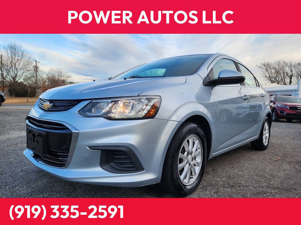 2017 CHEVROLET Sonic