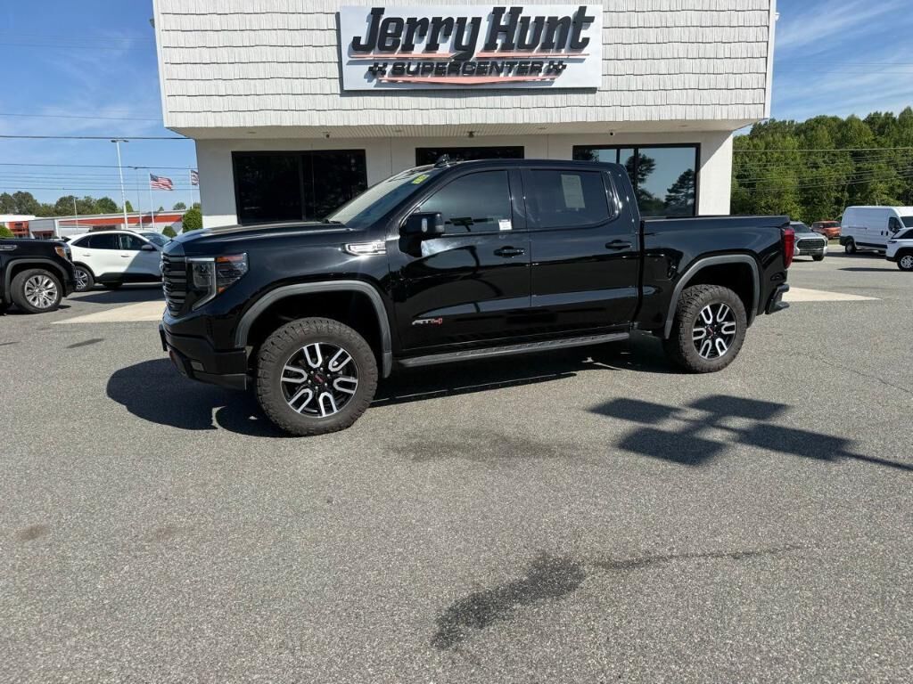 2023 GMC Sierra