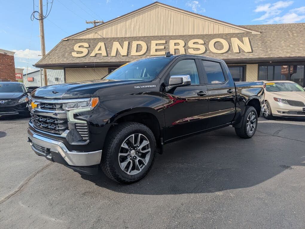 2024 CHEVROLET Silverado