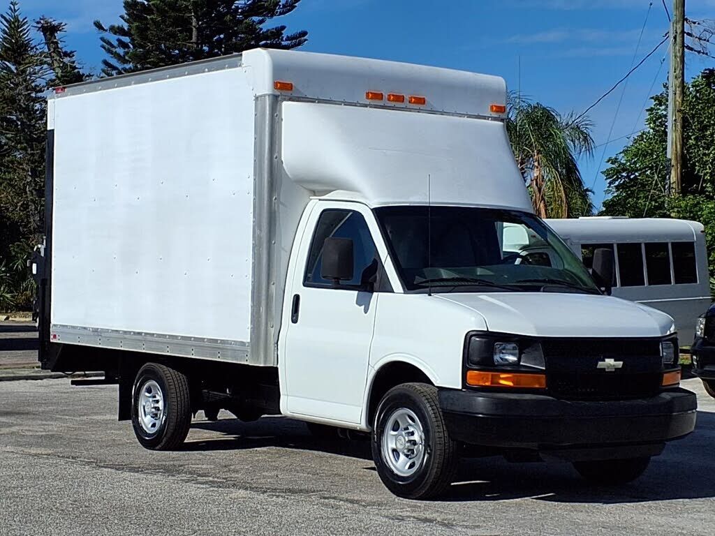 2010 CHEVROLET Express