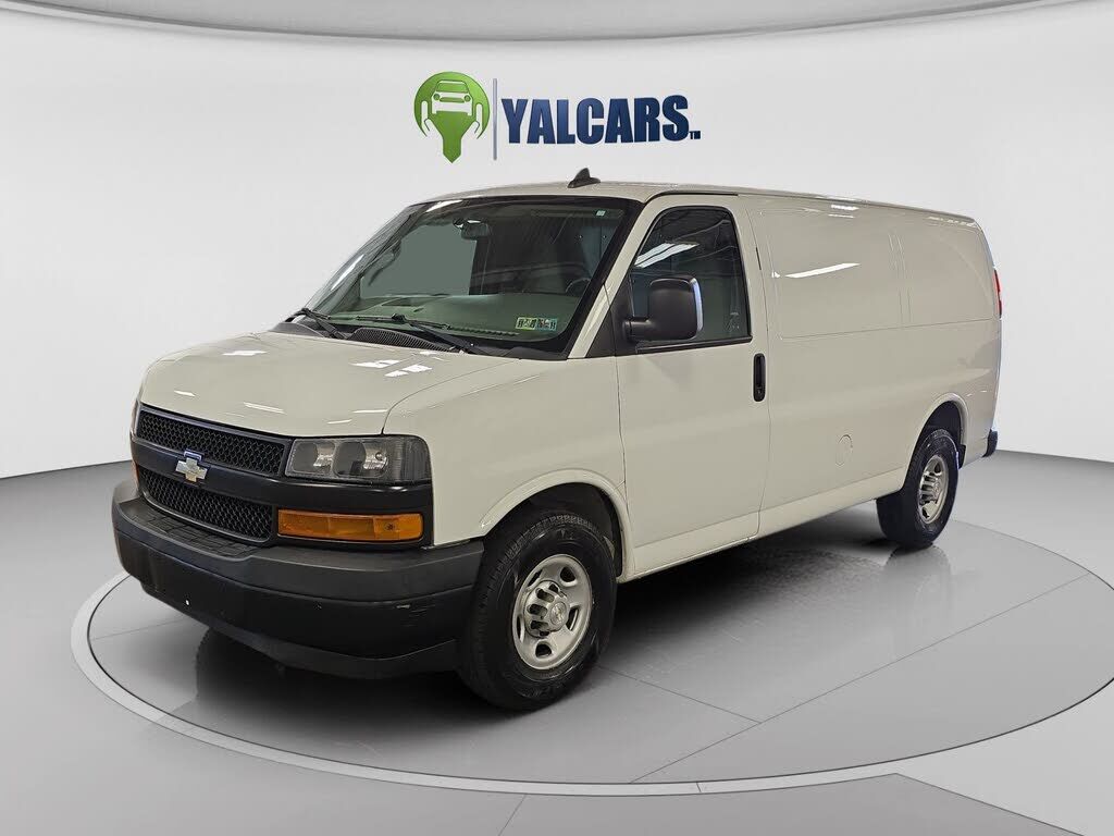 2019 CHEVROLET Express
