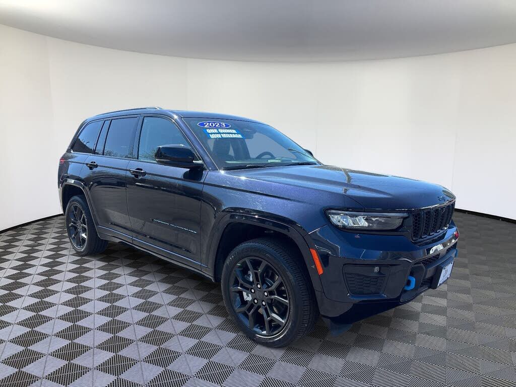 2023 JEEP Grand Cherokee
