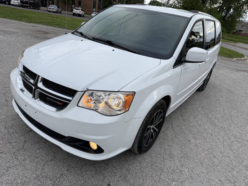 2017 DODGE Grand Caravan
