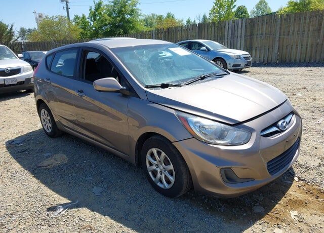 2014 HYUNDAI Accent